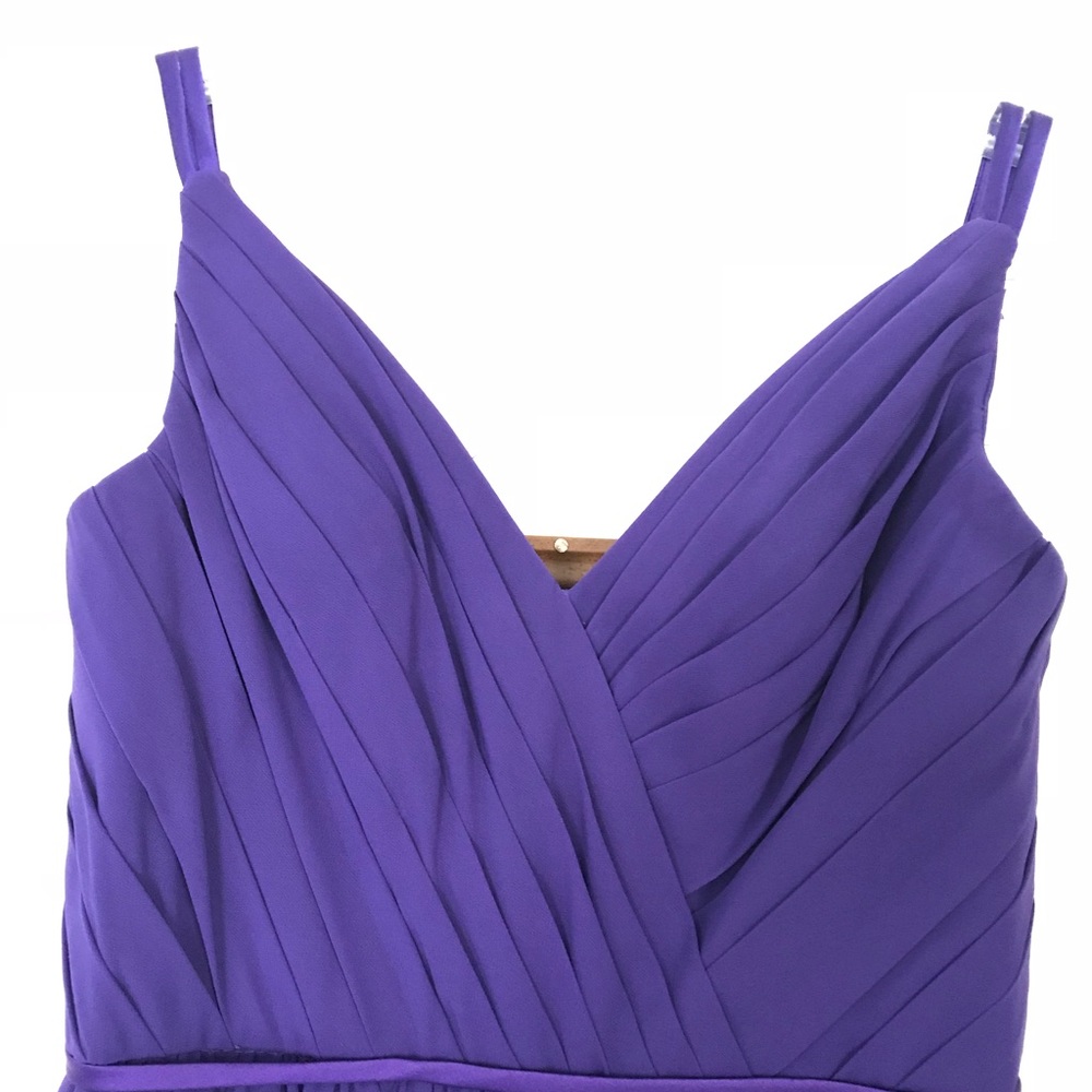 Sorella Vita Gown size 10 (fits a size 6)